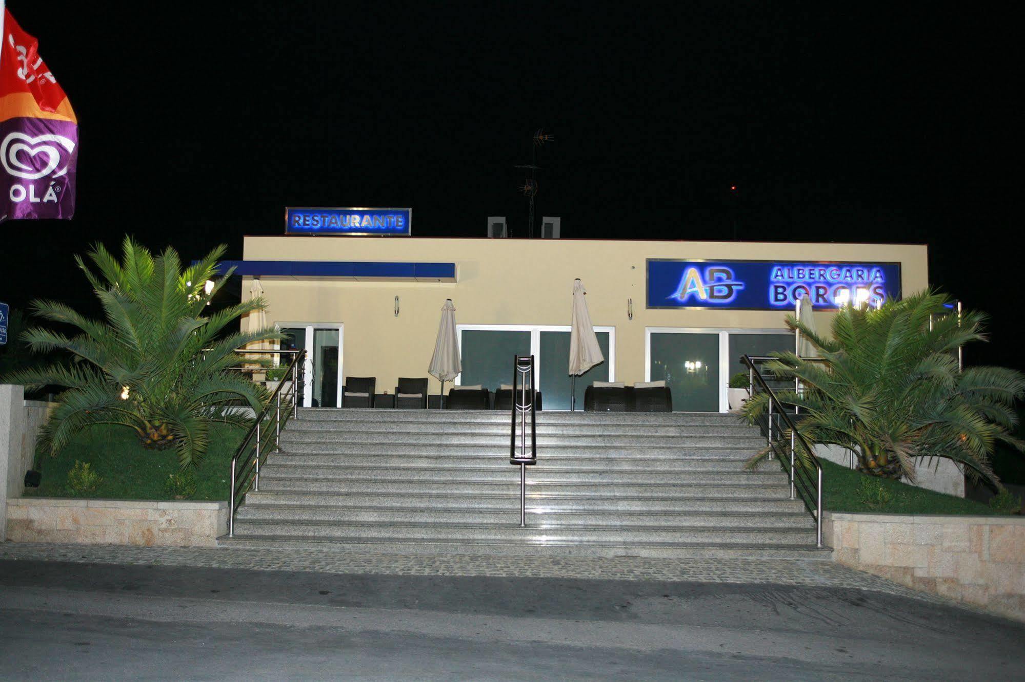 Hotel Albergaria Borges Chaves Extérieur photo